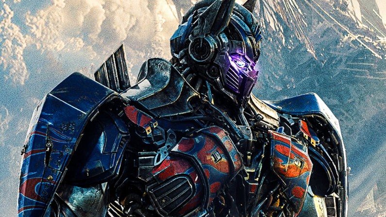 Transformers 5: tornano i Cavalieri di Re Artù Transformers 5: tornano i Cavalieri di Re Artù