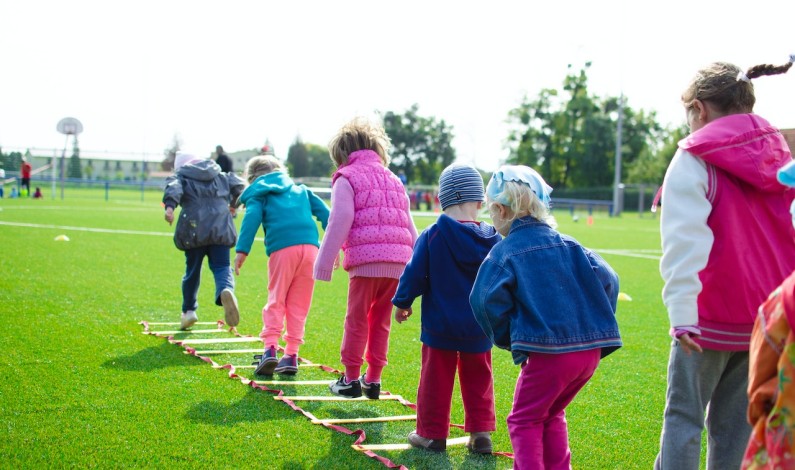 Moda kids 2023: uno sguardo alle nuove tendenze moda per bambini Moda kids 2023: uno sguardo alle nuove tendenze moda per bambini