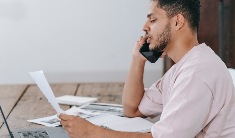 Internet + telefono fisso: 3 consigli per scegliere l’offerta più adatta Internet + telefono fisso: 3 consigli per scegliere l’offerta più adatta