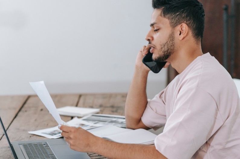 Internet + telefono fisso: 3 consigli per scegliere l’offerta più adatta Internet + telefono fisso: 3 consigli per scegliere l’offerta più adatta