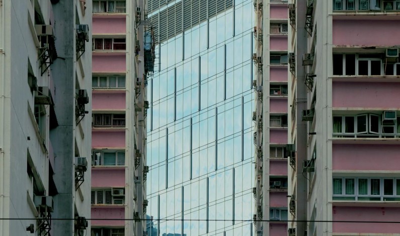 Prevenire le cadute dall’alto: l’importanza dei sistemi di sicurezza Prevenire le cadute dall’alto: l’importanza dei sistemi di sicurezza